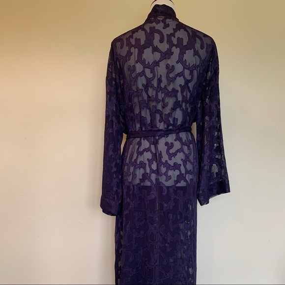 Victoria’s Secret vintage purple robe and matching nightgown - Picture 5 of 16